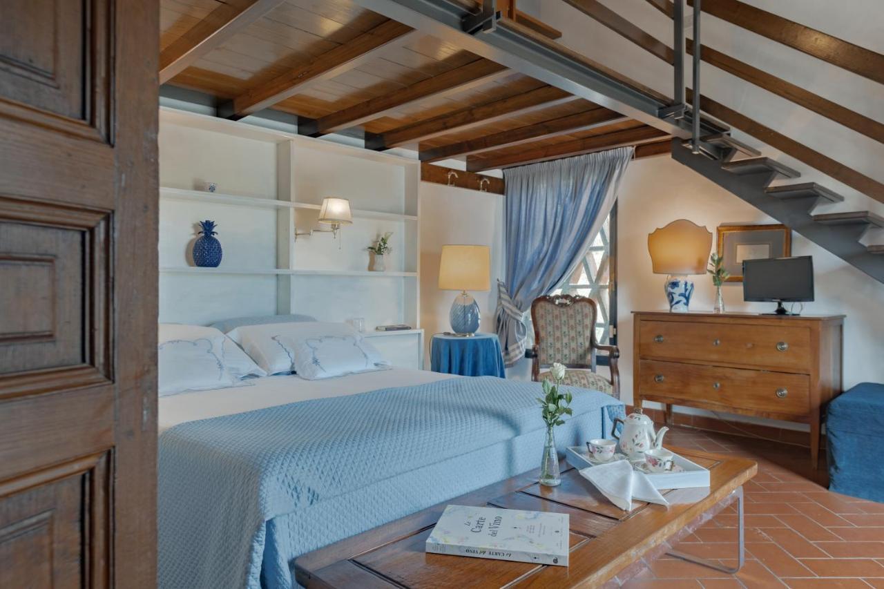 La Casa Gialla อิมปรูเนตา ภายนอก รูปภาพ